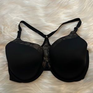 Warners Bra front closure classy bra crisscross in back for great support 36D